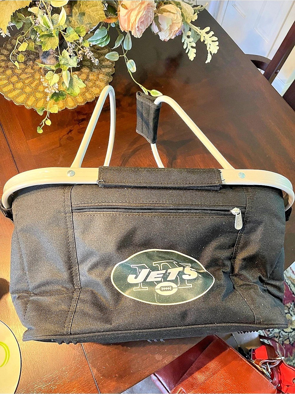 Picnic Time NFL New York Jets Metro Basket Collapsible Cooler Tote Black / Green